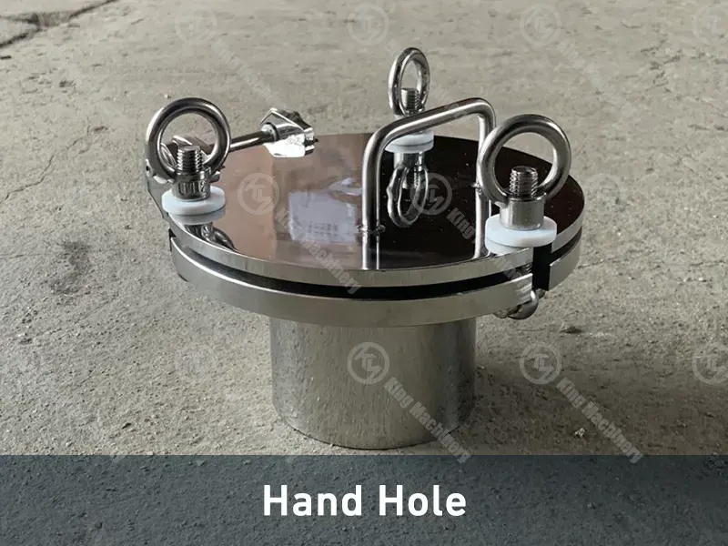 SS Manhole4