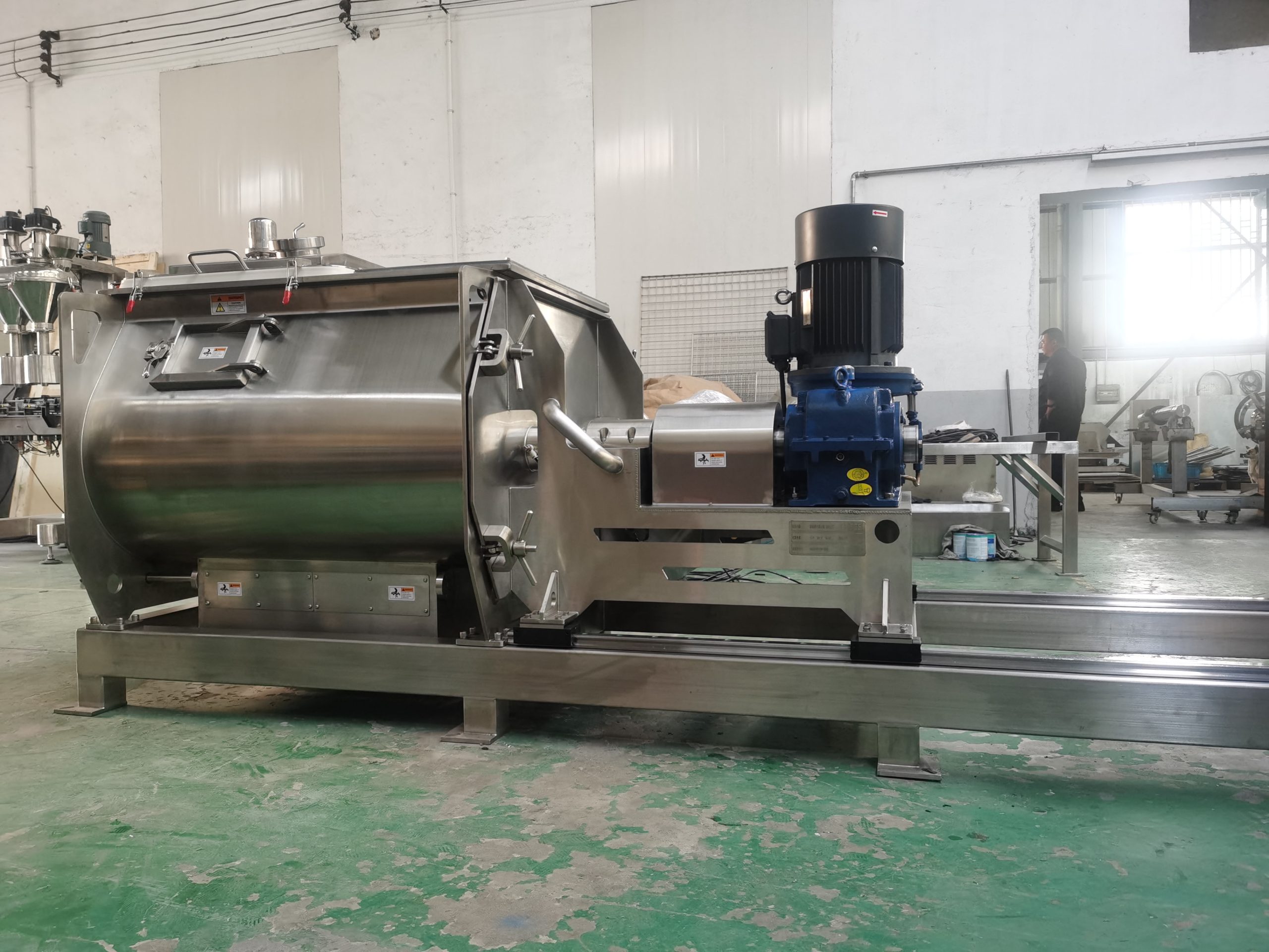 Why Material Properties Should Drive Powder Mixer Selection1 Why Material Properties Should Drive Powder Mixer Selection1