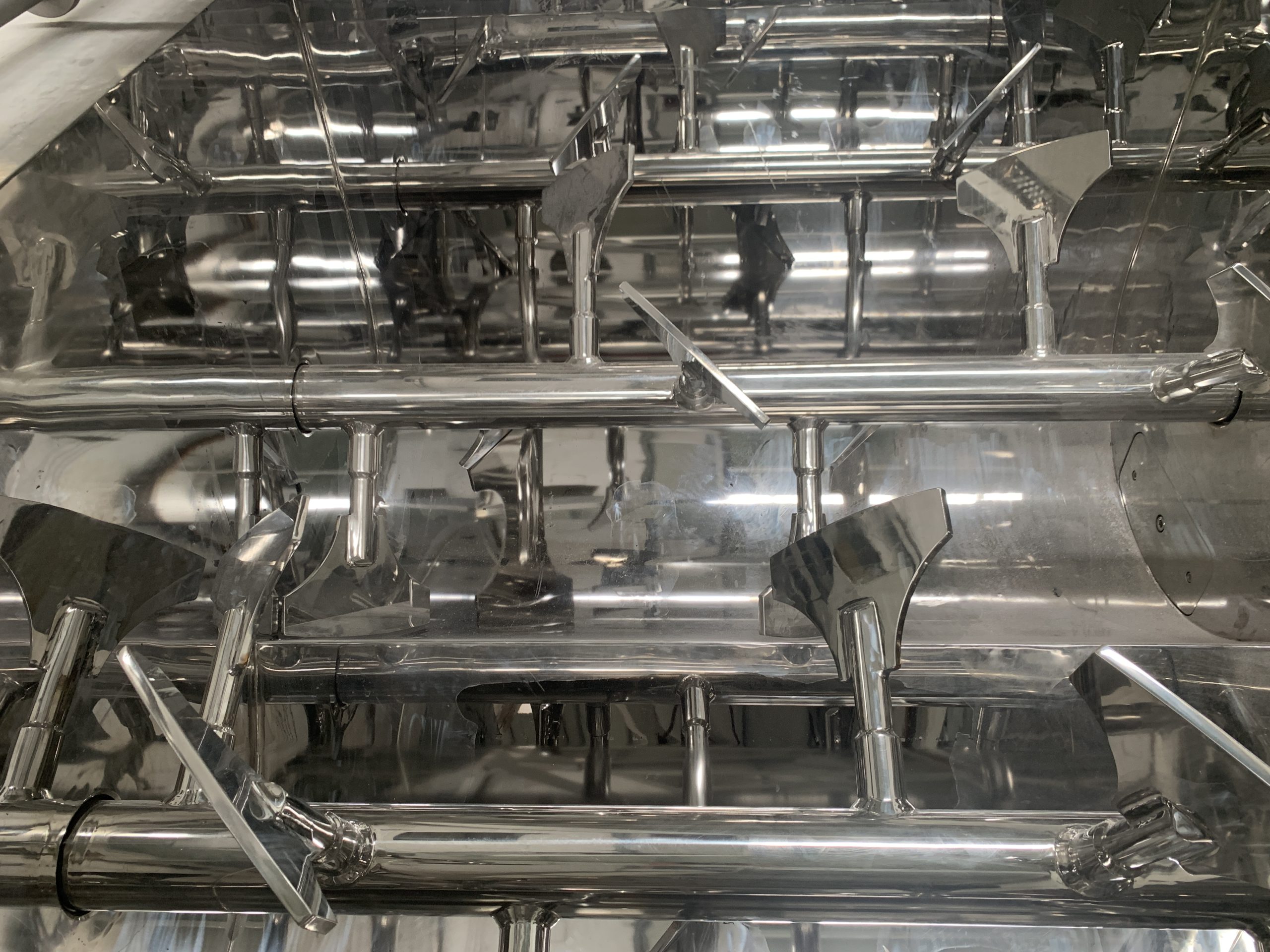 How Double-Shaft Paddle Mixers Handle Powders That Resist Conventional Blending